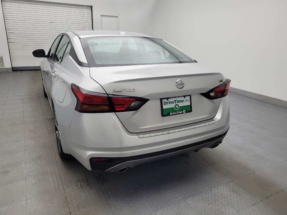 2020 Nissan Altima in Raleigh, NC 27604 - 18077657 6