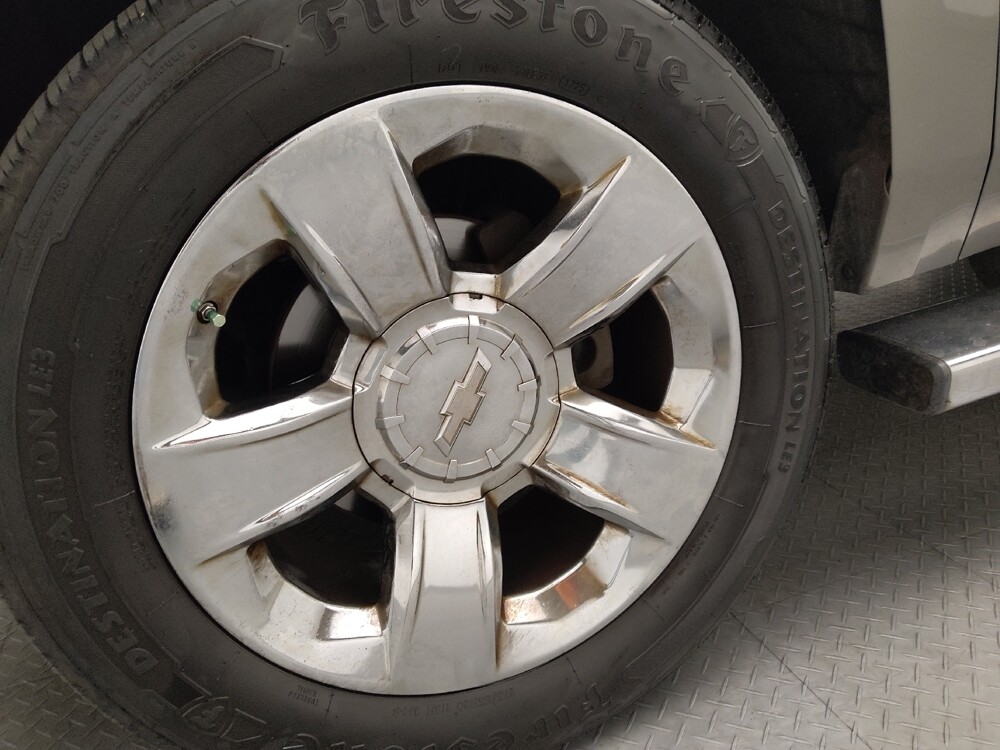 2017 Chevrolet Tahoe in Pensacola, FL 32505 - 18077663 31