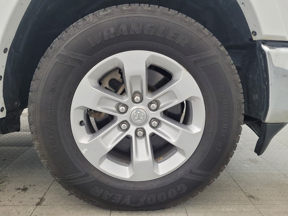 2021 RAM 1500 in Tampa, FL 33612 - 18077670 31