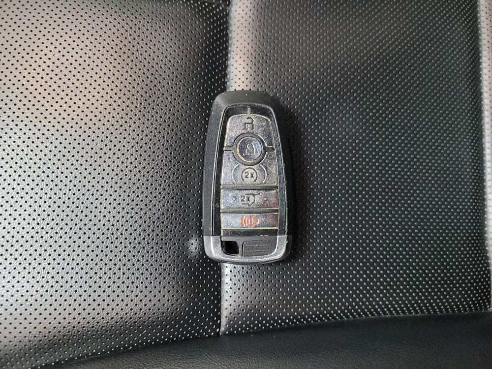 2022 Lincoln Corsair in Pittsburgh, PA 15237 - 18077688 32