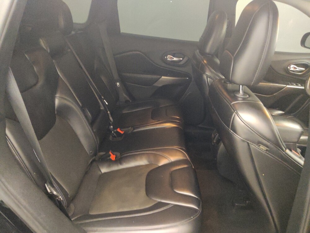 2019 Jeep Cherokee in San Antonio, TX 78238 - 18077713 19