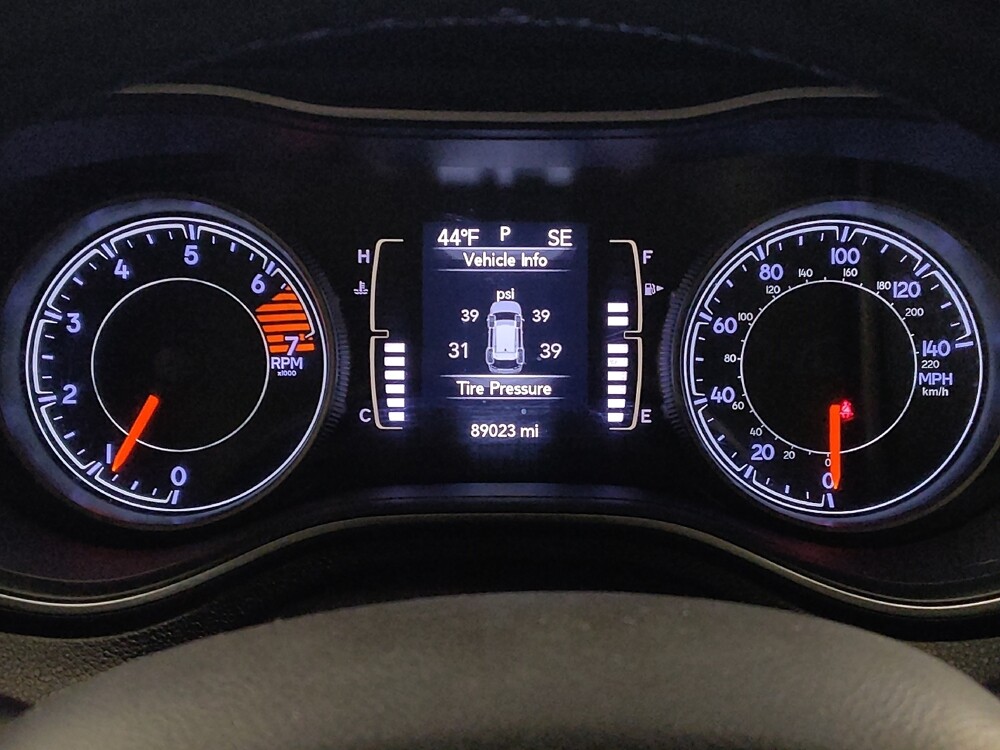 2019 Jeep Cherokee in San Antonio, TX 78238 - 18077713 23