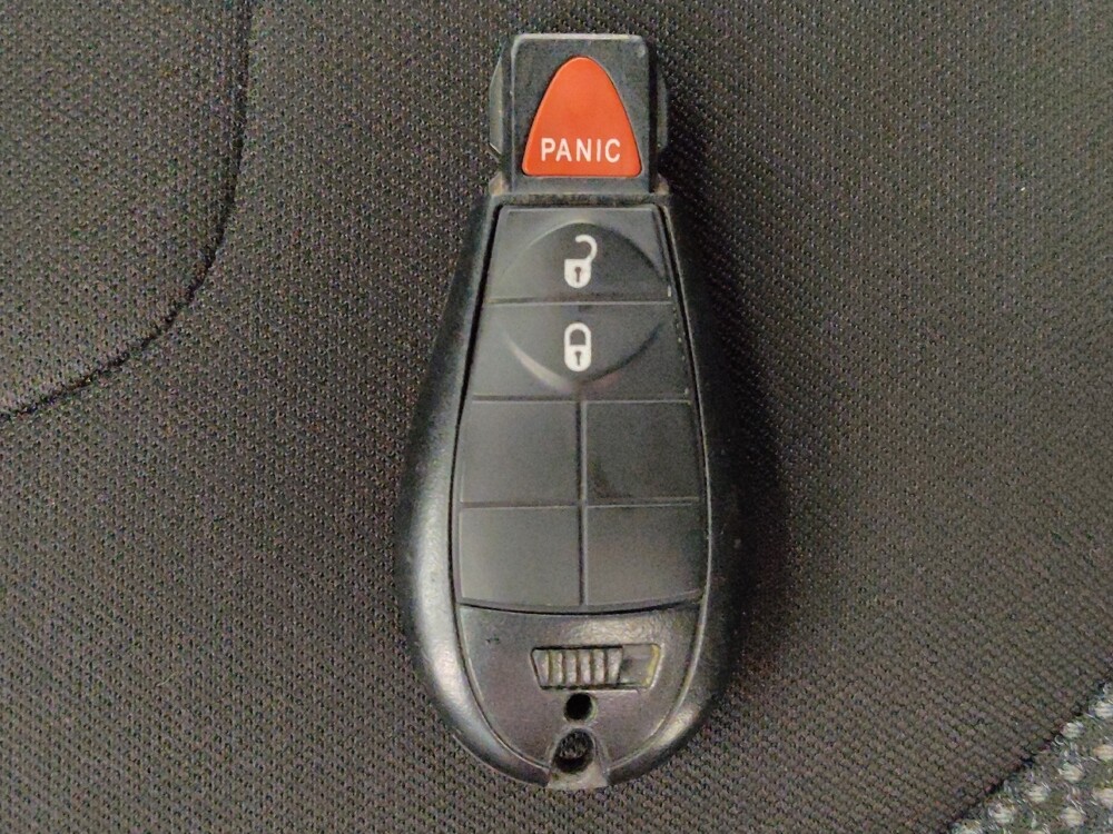 2019 Jeep Cherokee in Live Oak, TX 78233 - 18077754 32