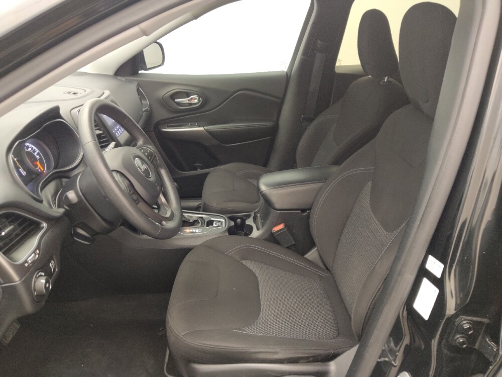 2019 Jeep Cherokee in Live Oak, TX 78233 - 18077754 17