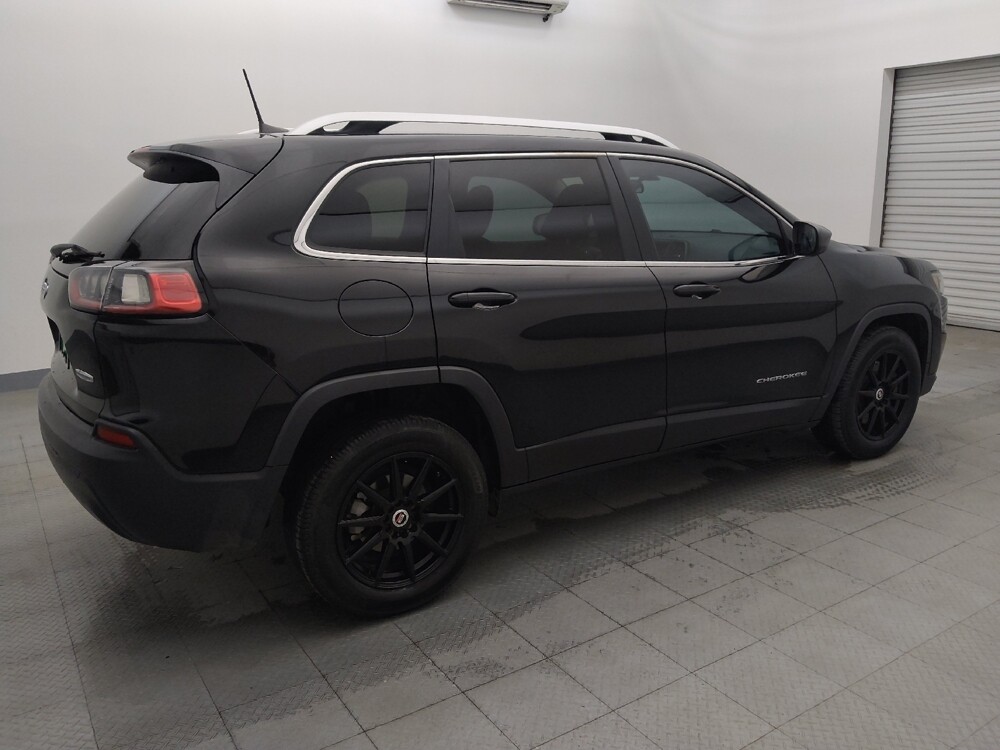 2019 Jeep Cherokee in Live Oak, TX 78233 - 18077754 10