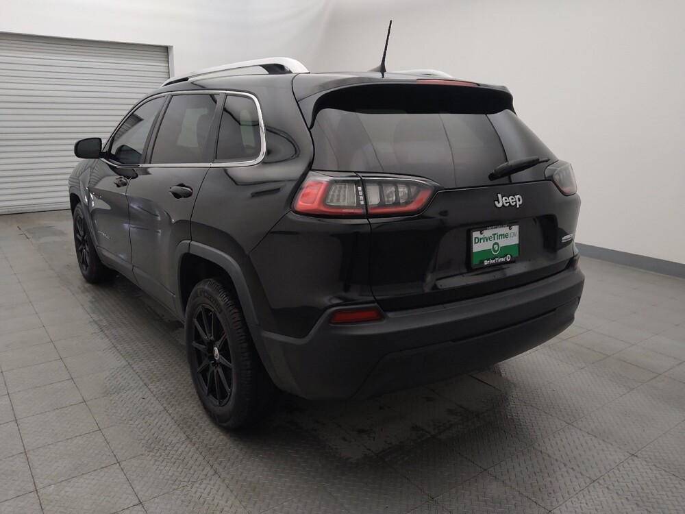 2019 Jeep Cherokee in Live Oak, TX 78233 - 18077754 5