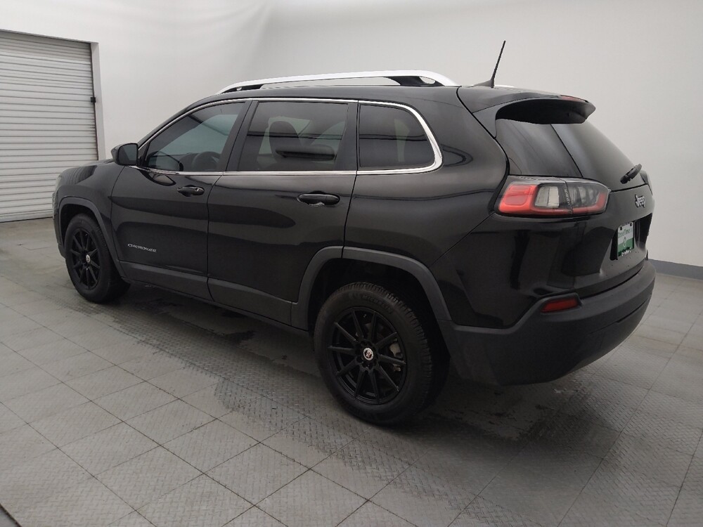 2019 Jeep Cherokee in Live Oak, TX 78233 - 18077754 3