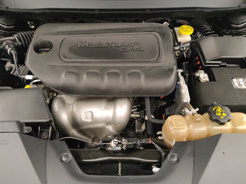 2019 Jeep Cherokee in Live Oak, TX 78233 - 18077754 30