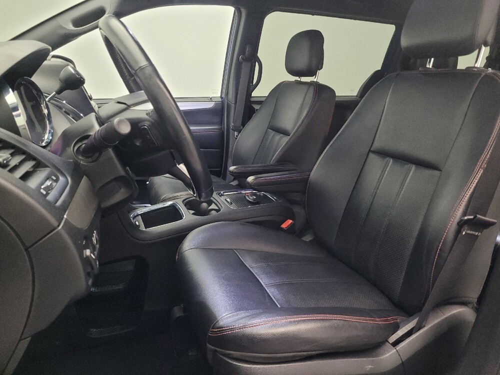 2019 Dodge Grand Caravan in Stone Mountain, GA 30083 - 18077766 17