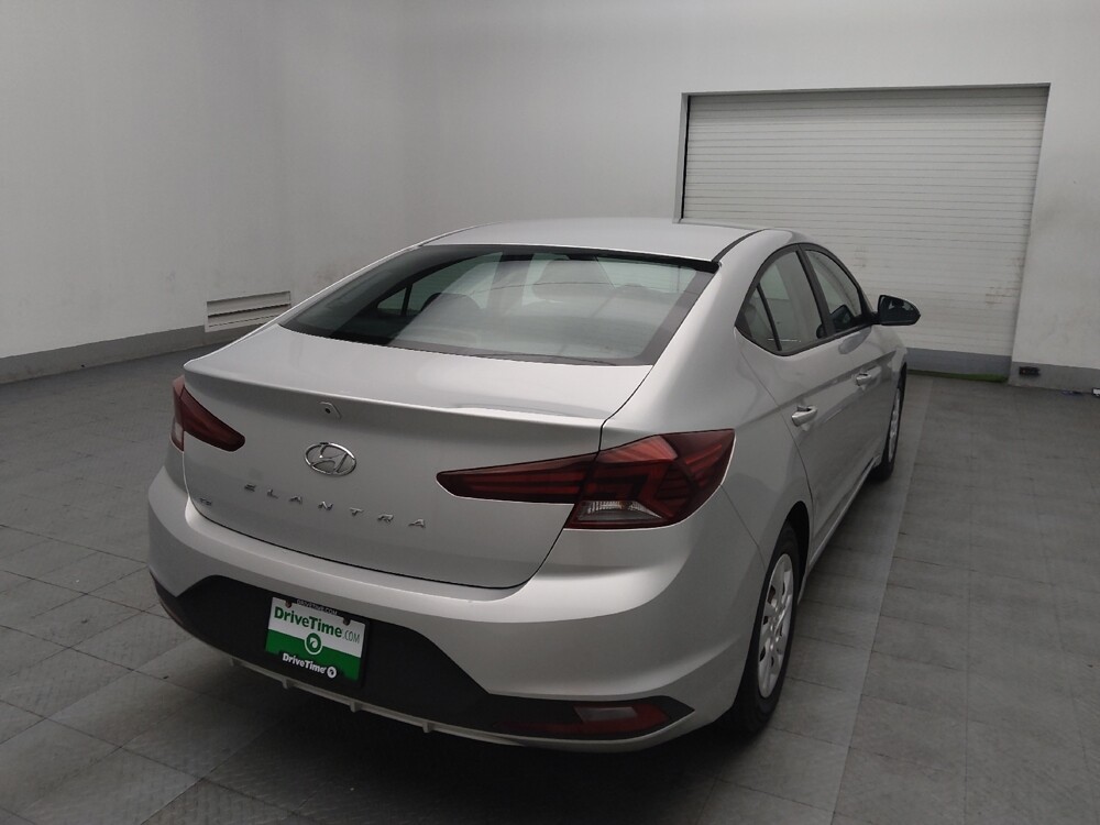 2019 Hyundai Elantra in Stone Mountain, GA 30083 - 18077769 9