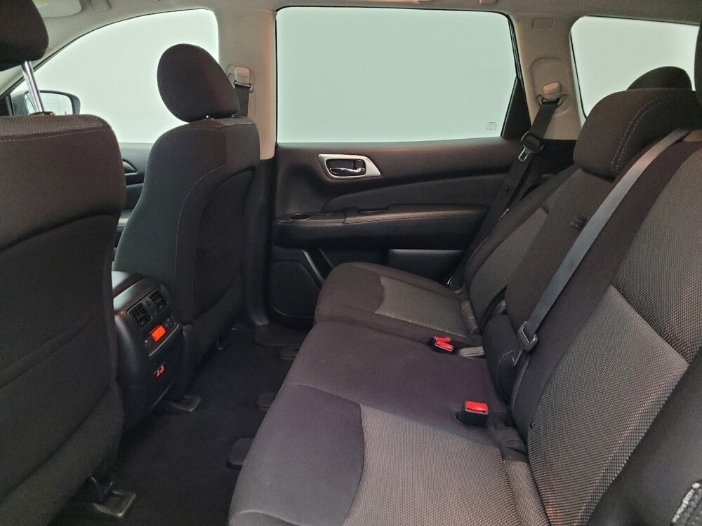 2020 Nissan Pathfinder in Albuquerque, NM 87123 - 18077796 18