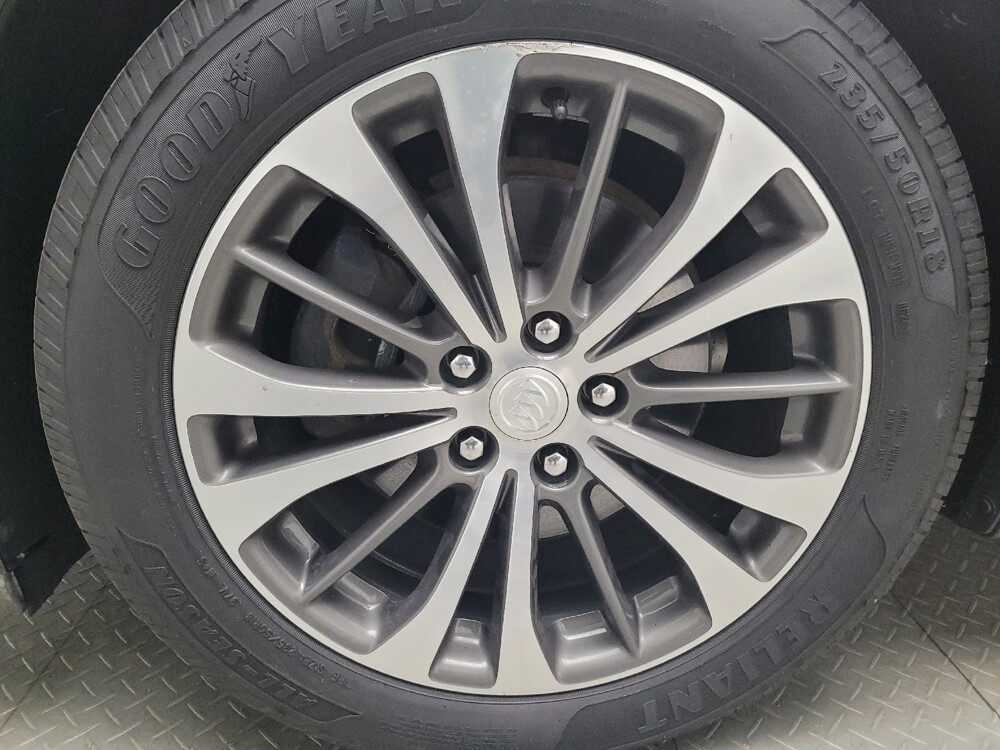 2017 Buick LaCrosse in Eastpointe, MI 48021 - 18077829 31