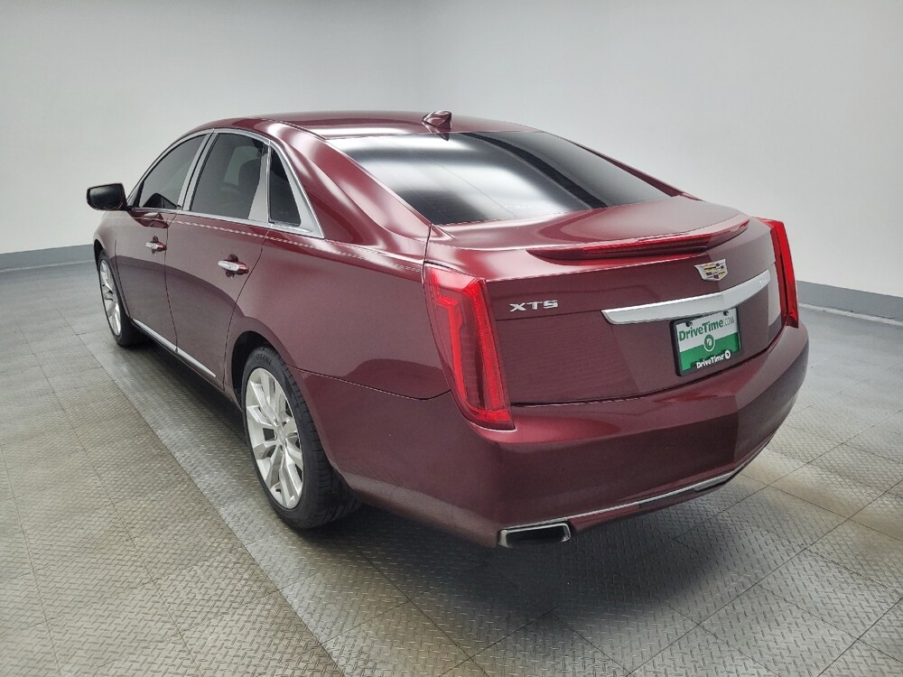 2016 Cadillac XTS in Highland, IN 46322 - 18077838 5