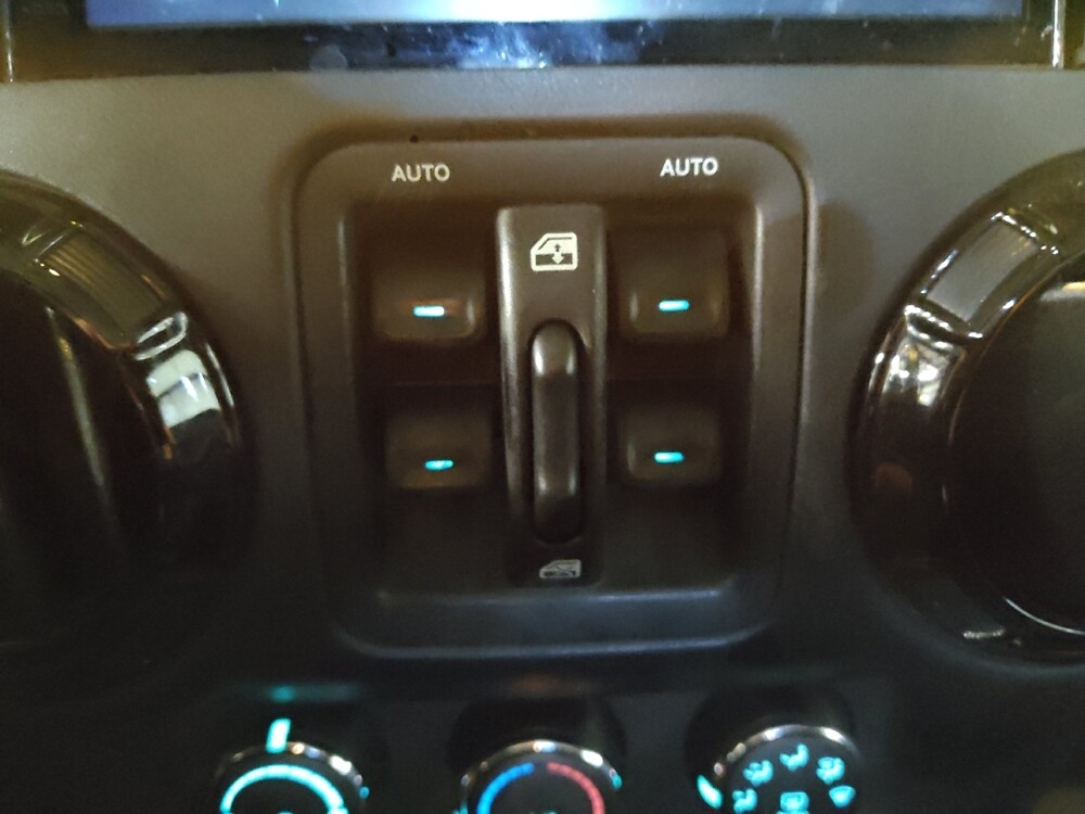 2017 Jeep Wrangler in Tallahassee, FL 32304 - 18077839 27