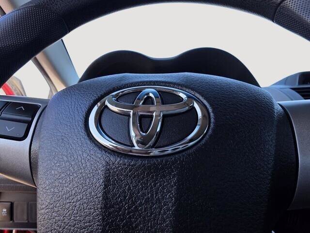 2013 Toyota Corolla in Mesa, AZ 85212 - 18077860 25