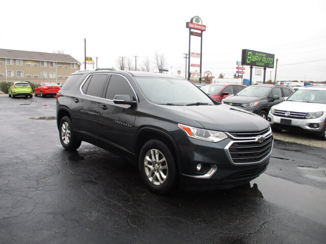 2018 Chevrolet Traverse in Oak Grove, MO 64075 - 18077864 3