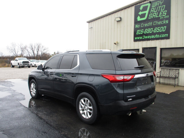 2018 Chevrolet Traverse in Oak Grove, MO 64075 - 18077864 7
