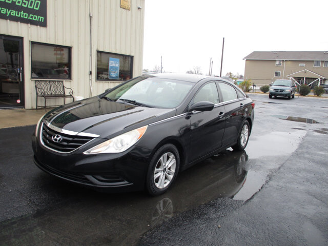 2013 Hyundai Sonata in Oak Grove, MO 64075 - 18077867