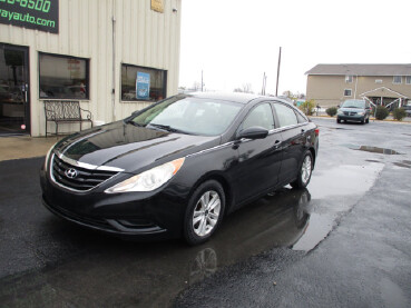 2013 Hyundai Sonata in Oak Grove, MO 64075