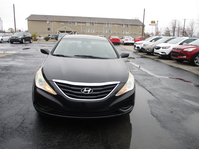 2013 Hyundai Sonata in Oak Grove, MO 64075 - 18077867 2