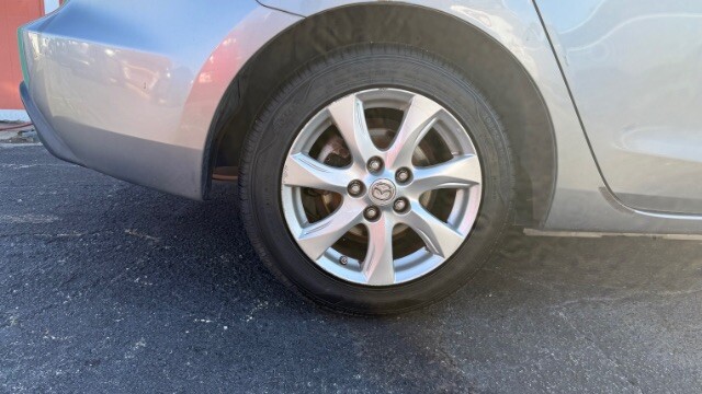 2011 Mazda MAZDA3 in Dallas, TX 75228 - 18077882 6