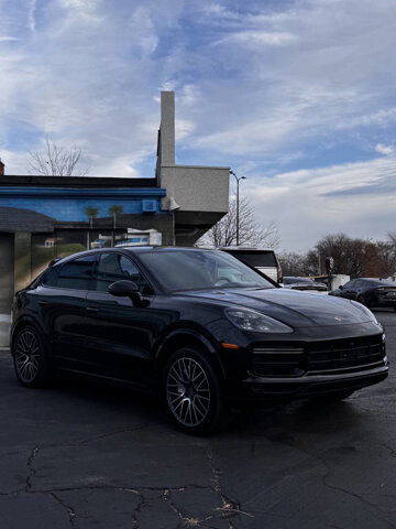 2020 Porsche Cayenne in Eastpointe, MI 48021 - 18077885 4