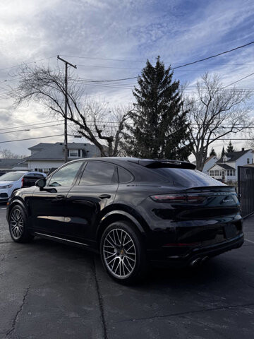 2020 Porsche Cayenne in Eastpointe, MI 48021 - 18077885 7