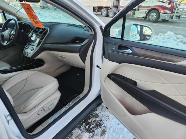 2019 Lincoln MKC in Wadena, MN 56482 - 18077890 4