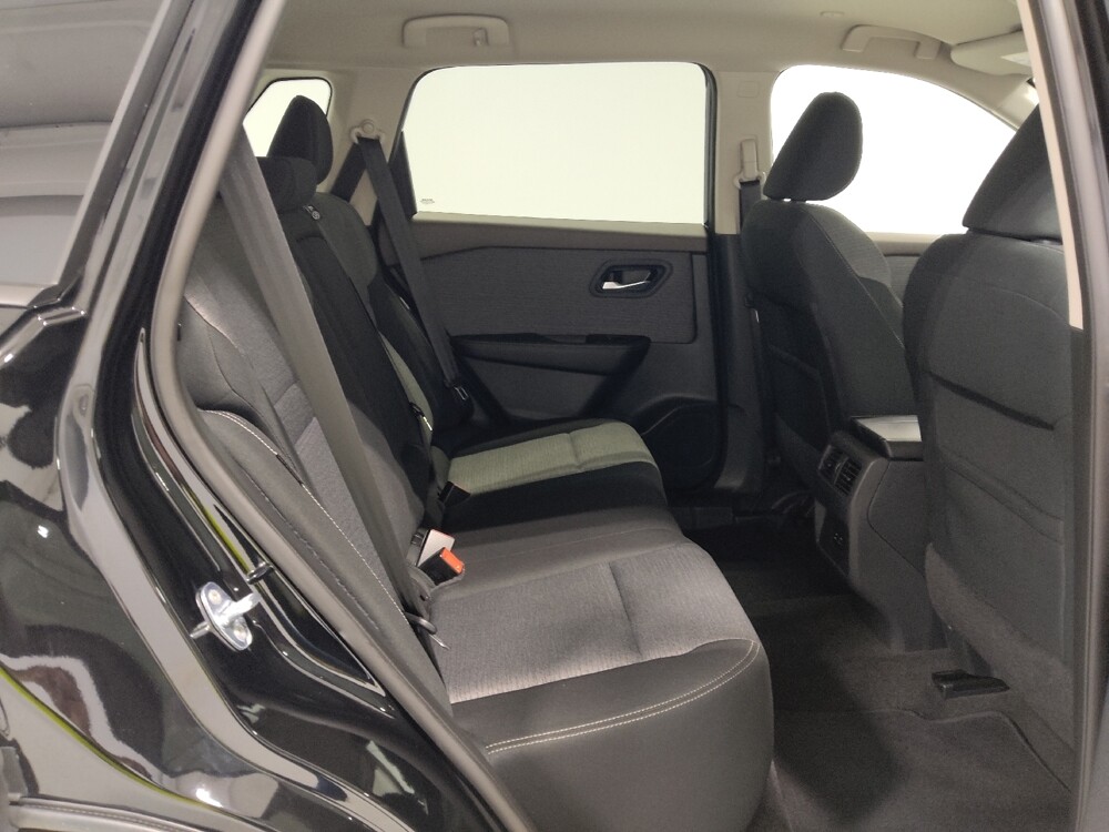 2022 Nissan Rogue in Columbus, OH 43228 - 18077891 19