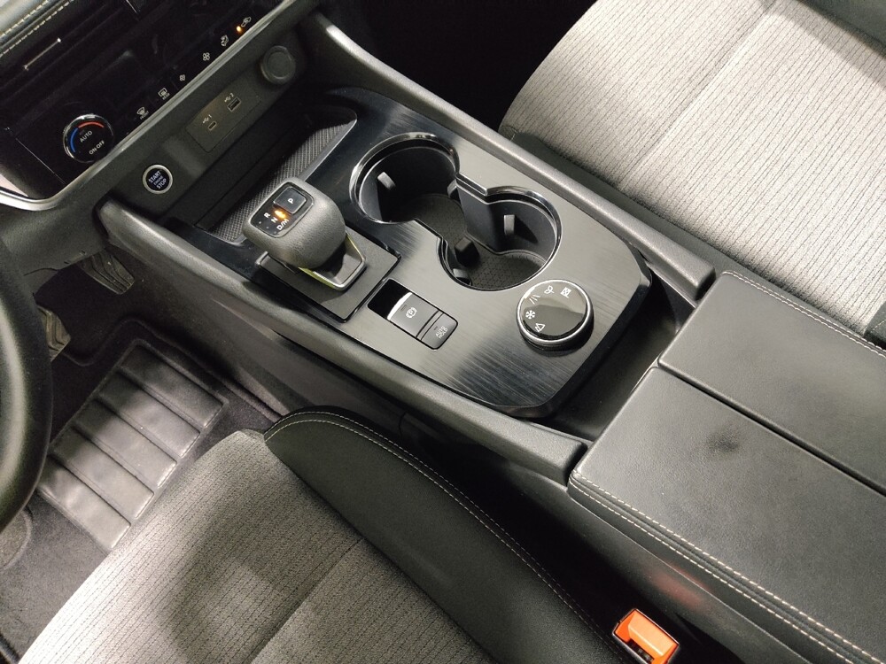 2022 Nissan Rogue in Columbus, OH 43228 - 18077891 26