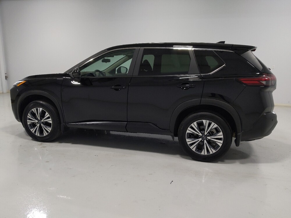 2022 Nissan Rogue in Columbus, OH 43228 - 18077891 3
