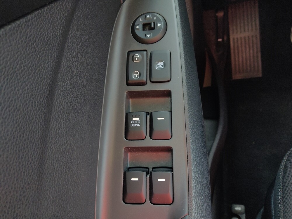 2017 Kia Forte in Jackson, MS 39211 - 18077906 27