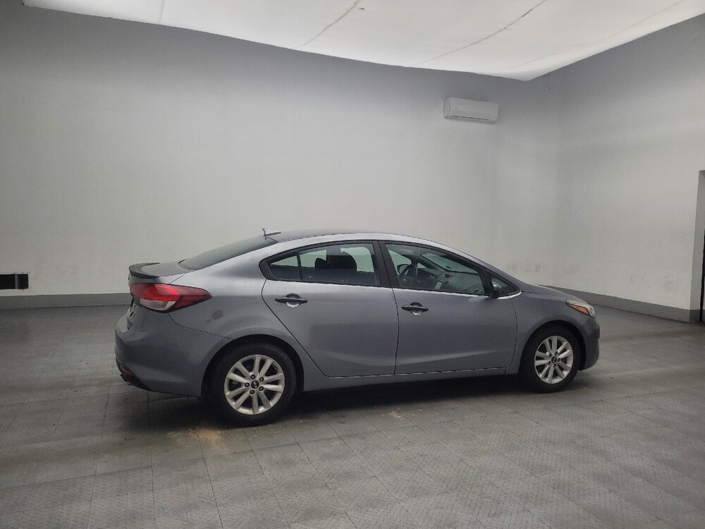 2017 Kia Forte in Jackson, MS 39211 - 18077906 10