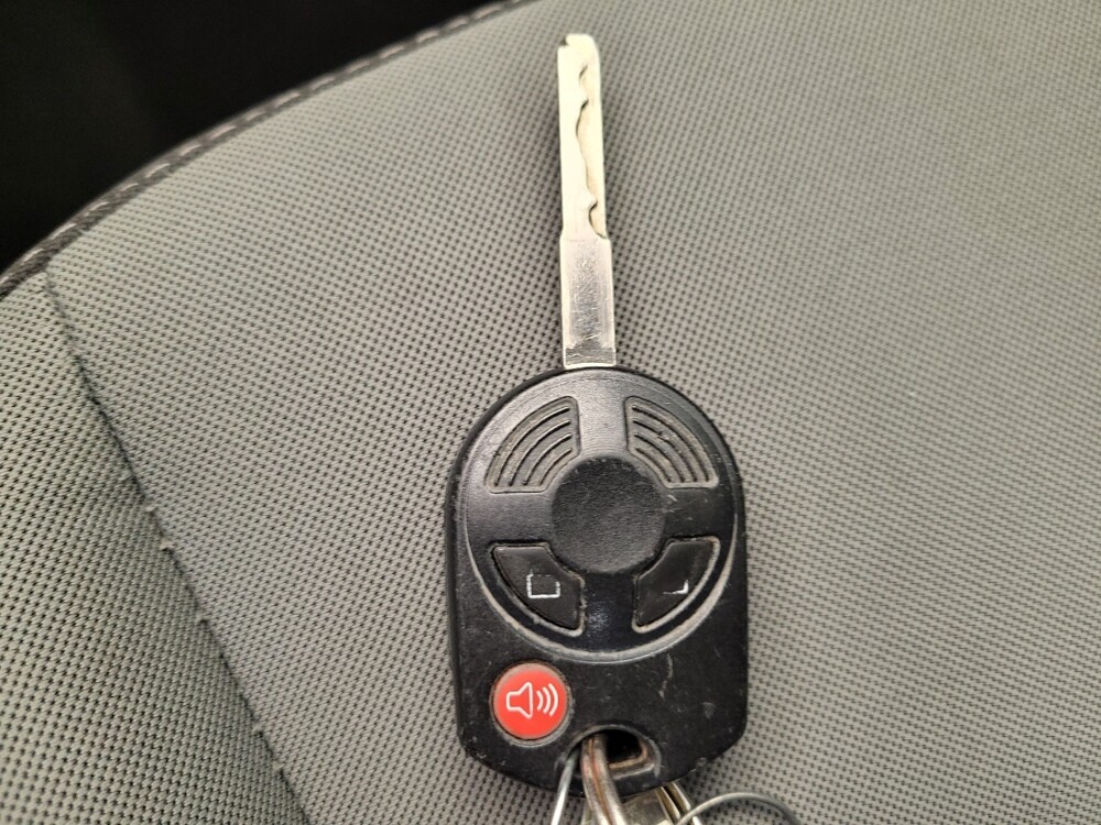 2014 Ford Escape in Lexington, KY 40509 - 18077945 32