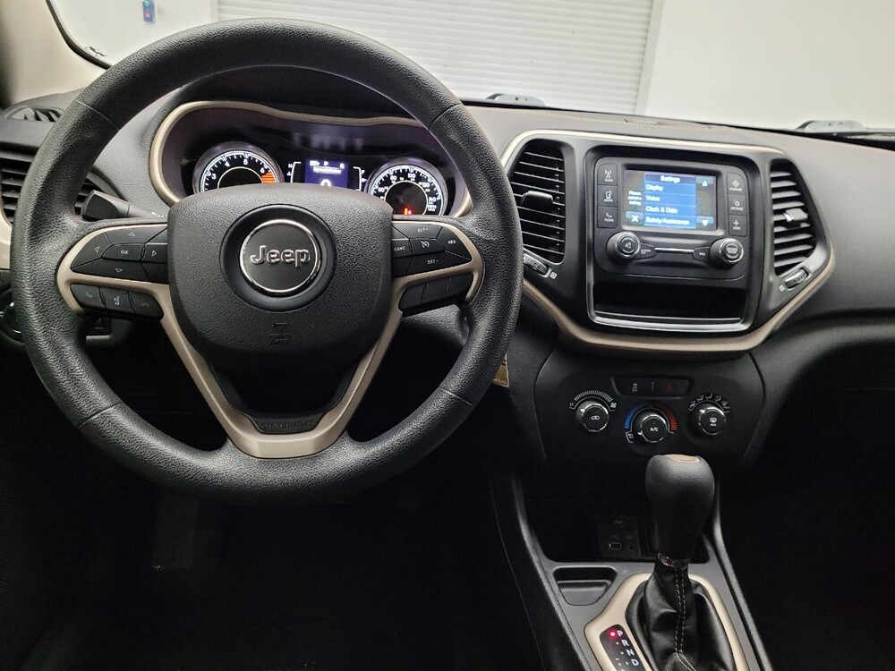 2018 Jeep Cherokee in Montclair, CA 91763 - 18077946 22