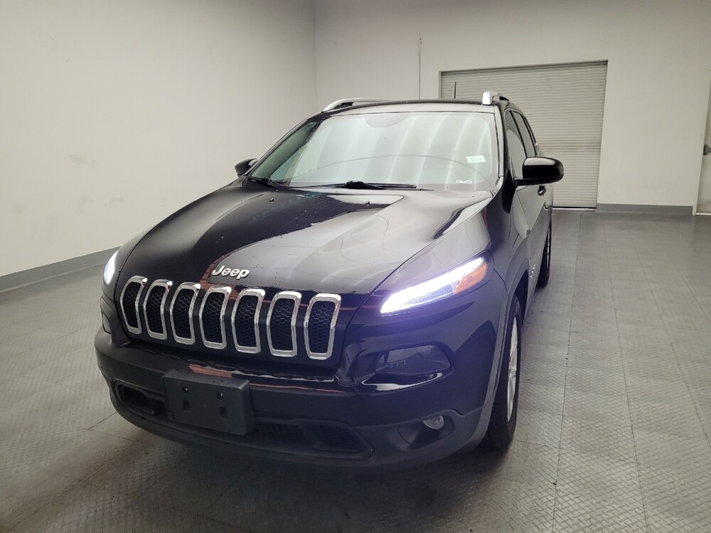 2018 Jeep Cherokee in Montclair, CA 91763 - 18077946 15