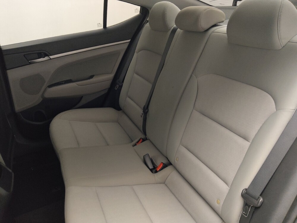 2017 Hyundai Elantra in Gainesville, FL 32609 - 18077952 18