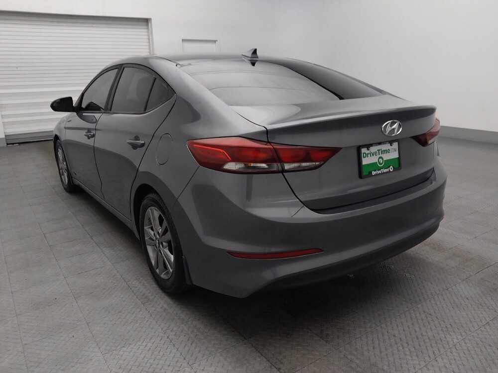 2017 Hyundai Elantra in Gainesville, FL 32609 - 18077952 5