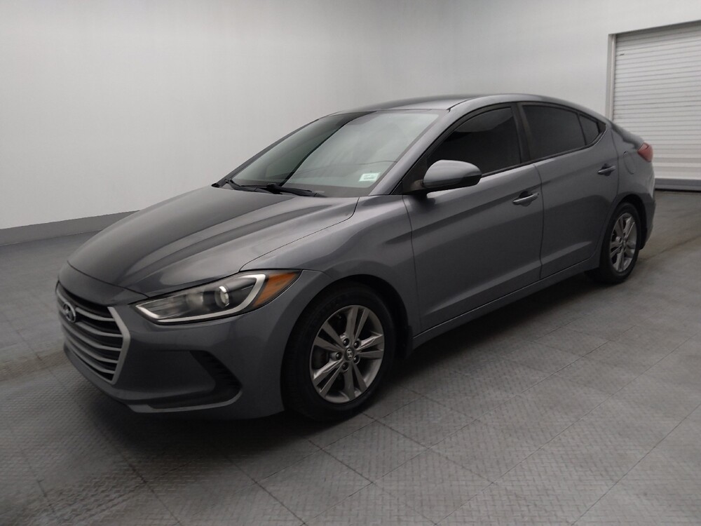 2017 Hyundai Elantra in Gainesville, FL 32609 - 18077952 2