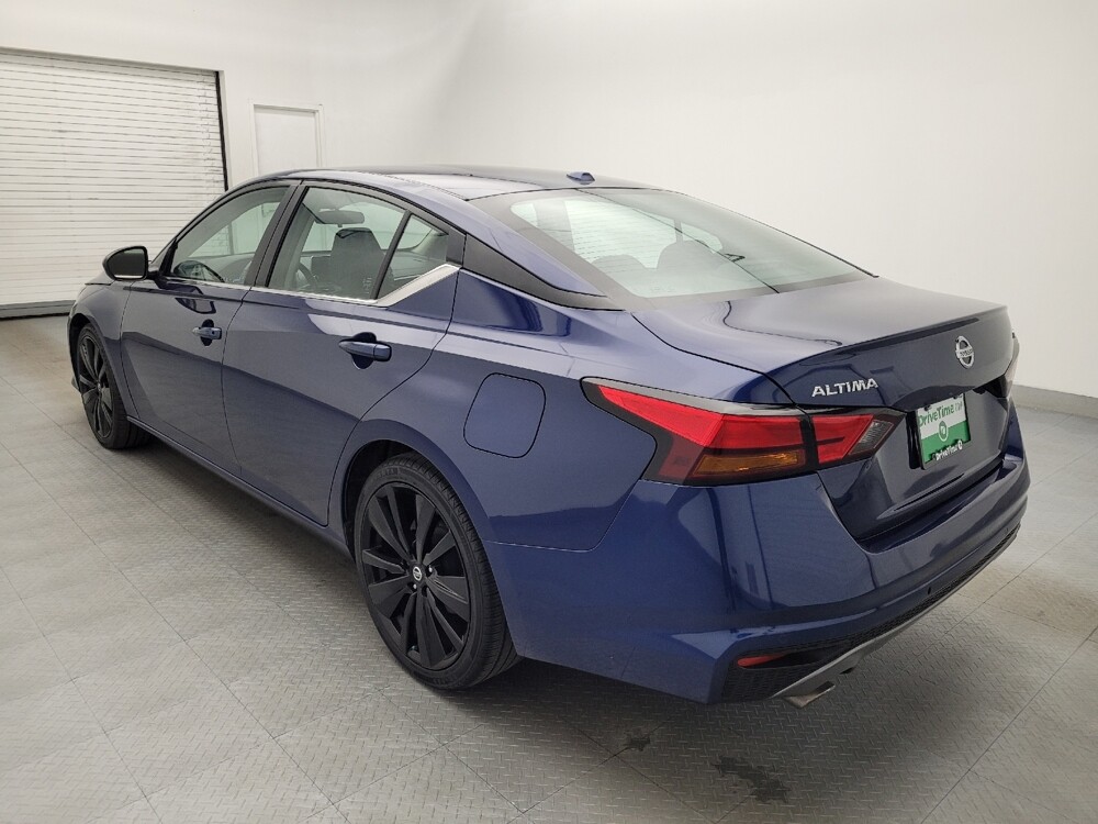 2022 Nissan Altima in Greensboro, NC 27407 - 18077966 3