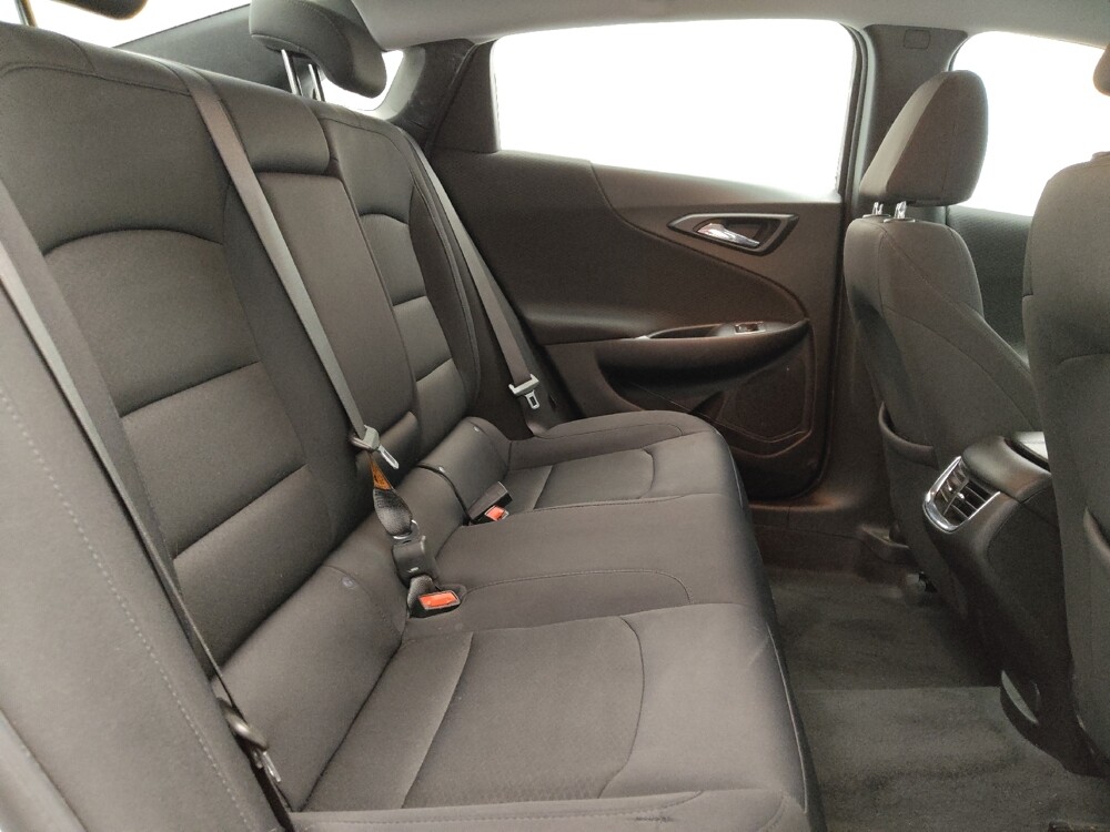 2022 Chevrolet Malibu in Denver, CO 80012 - 18077968 19