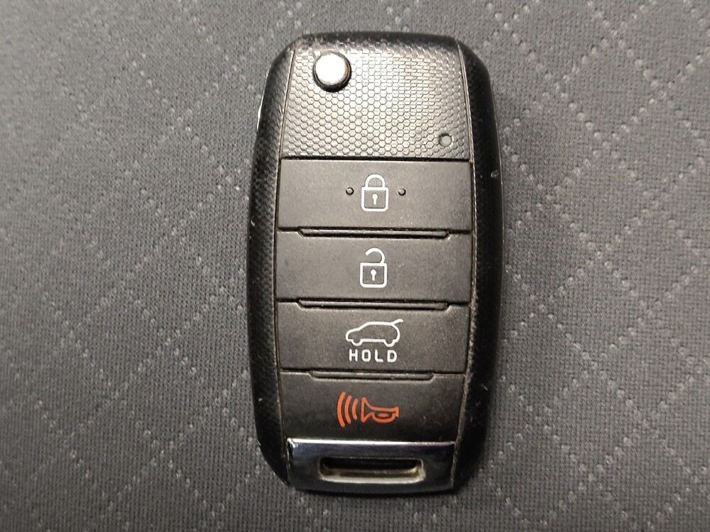 2016 Kia Sorento in Round Rock, TX 78664 - 18077975 32