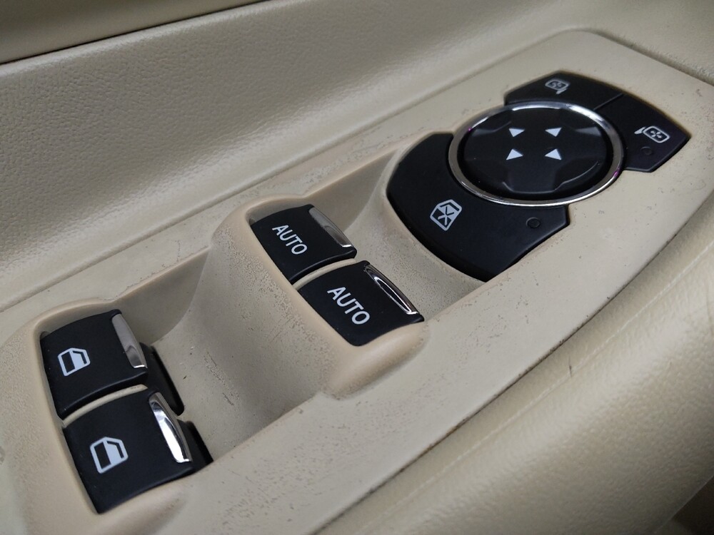 2015 Ford Taurus in Houston, TX 77074 - 18077977 27