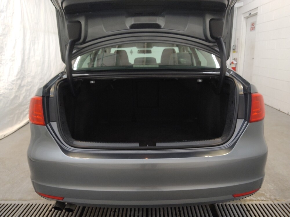 2014 Volkswagen Jetta in Fairfield, OH 45014 - 18077983 29