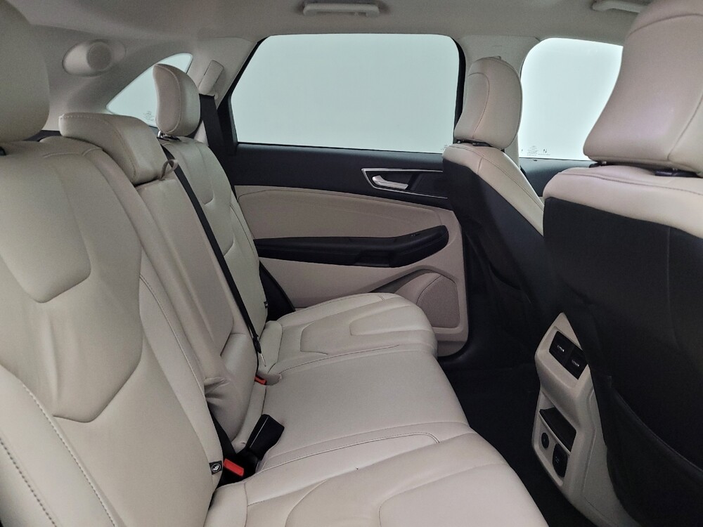 2022 Ford Edge in Columbus, OH 43228 - 18077995 19