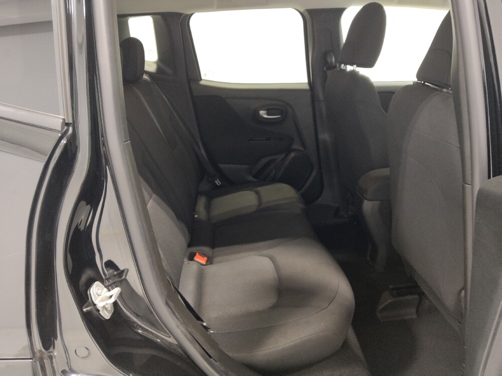 2020 Jeep Renegade in Columbus, OH 43231 - 18078032 19