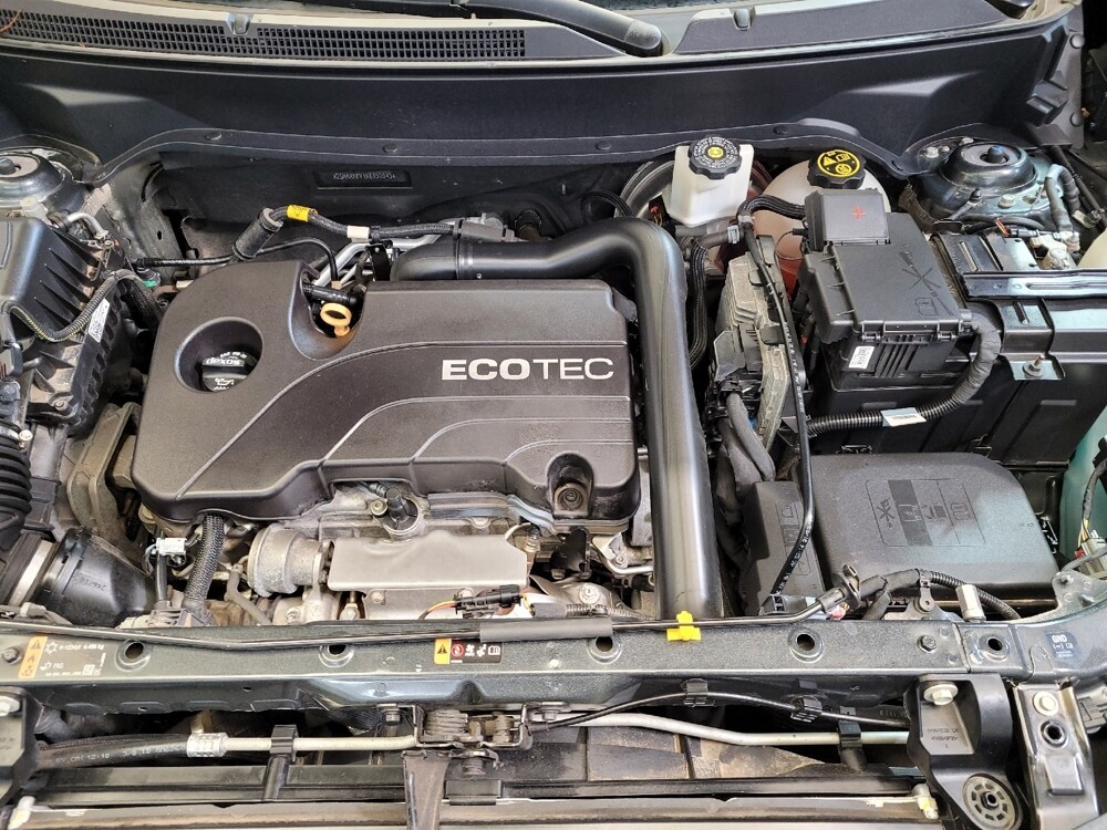 2019 Chevrolet Equinox in Lexington, KY 40509 - 18078053 30