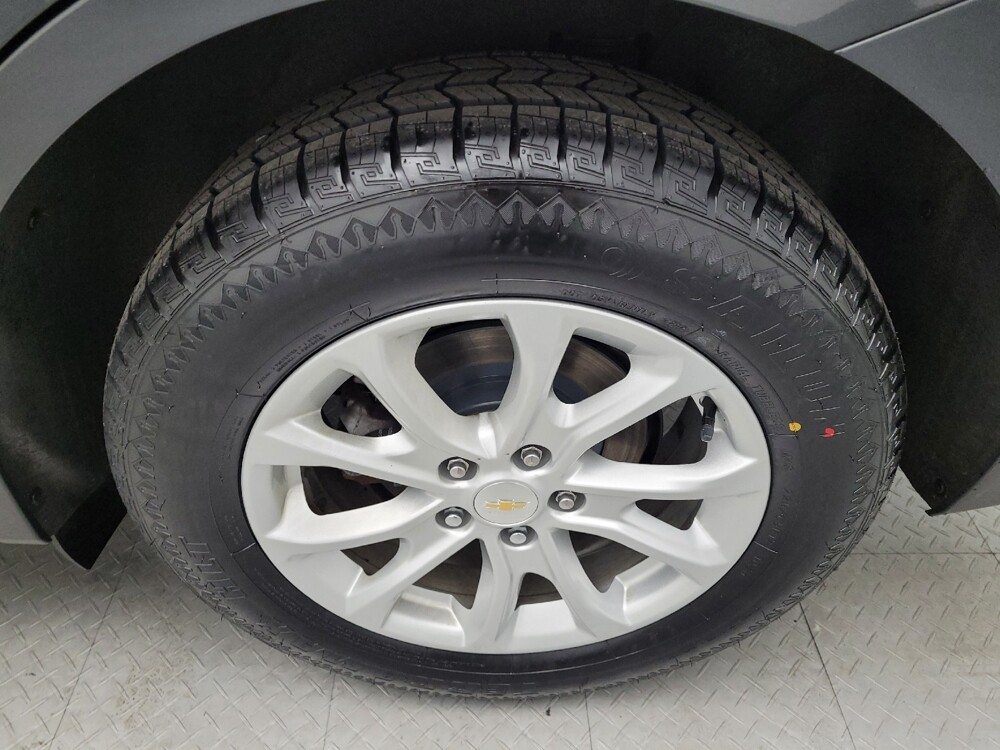 2019 Chevrolet Equinox in Lexington, KY 40509 - 18078053 31