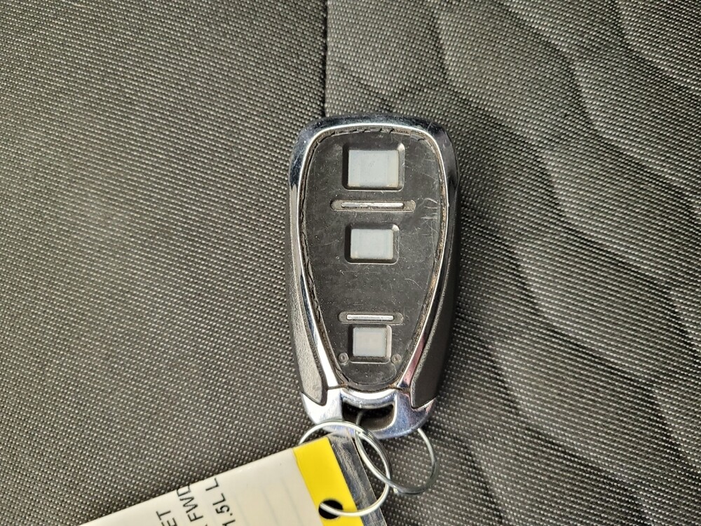 2019 Chevrolet Equinox in Lexington, KY 40509 - 18078053 32