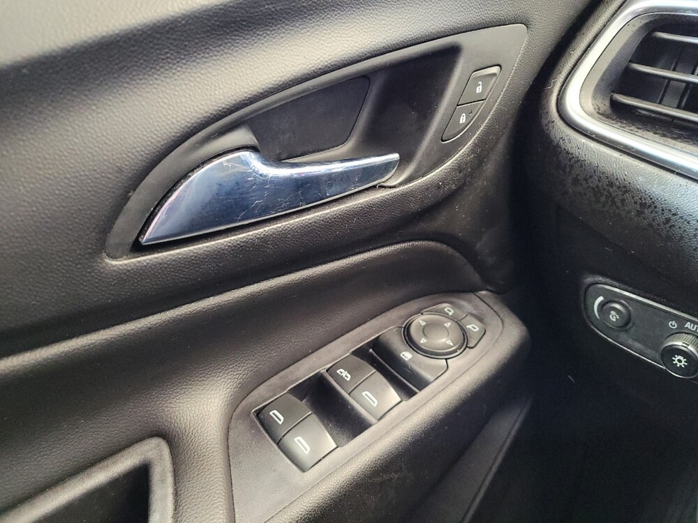 2019 Chevrolet Equinox in Lexington, KY 40509 - 18078053 27